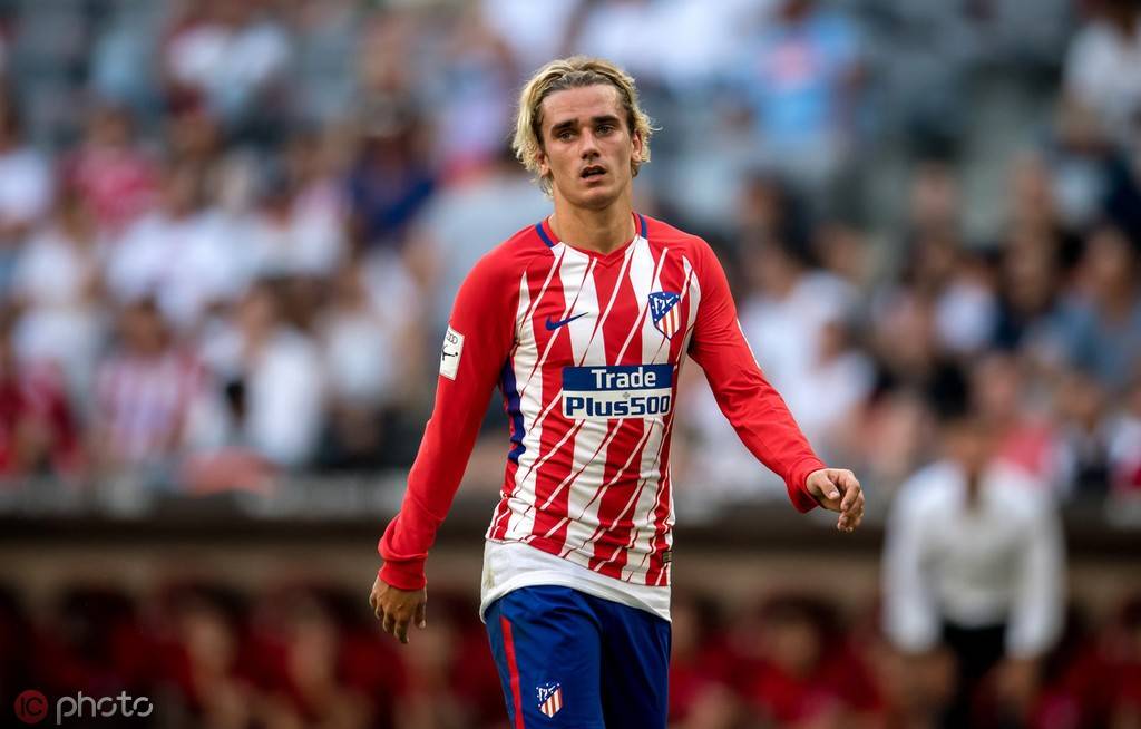 九游娱乐网站-意大利杯倒计时，克里夫兰骑士集结日门线救险，细节引发关注，质疑声仍在，更衣室氛围转暖的简单介绍