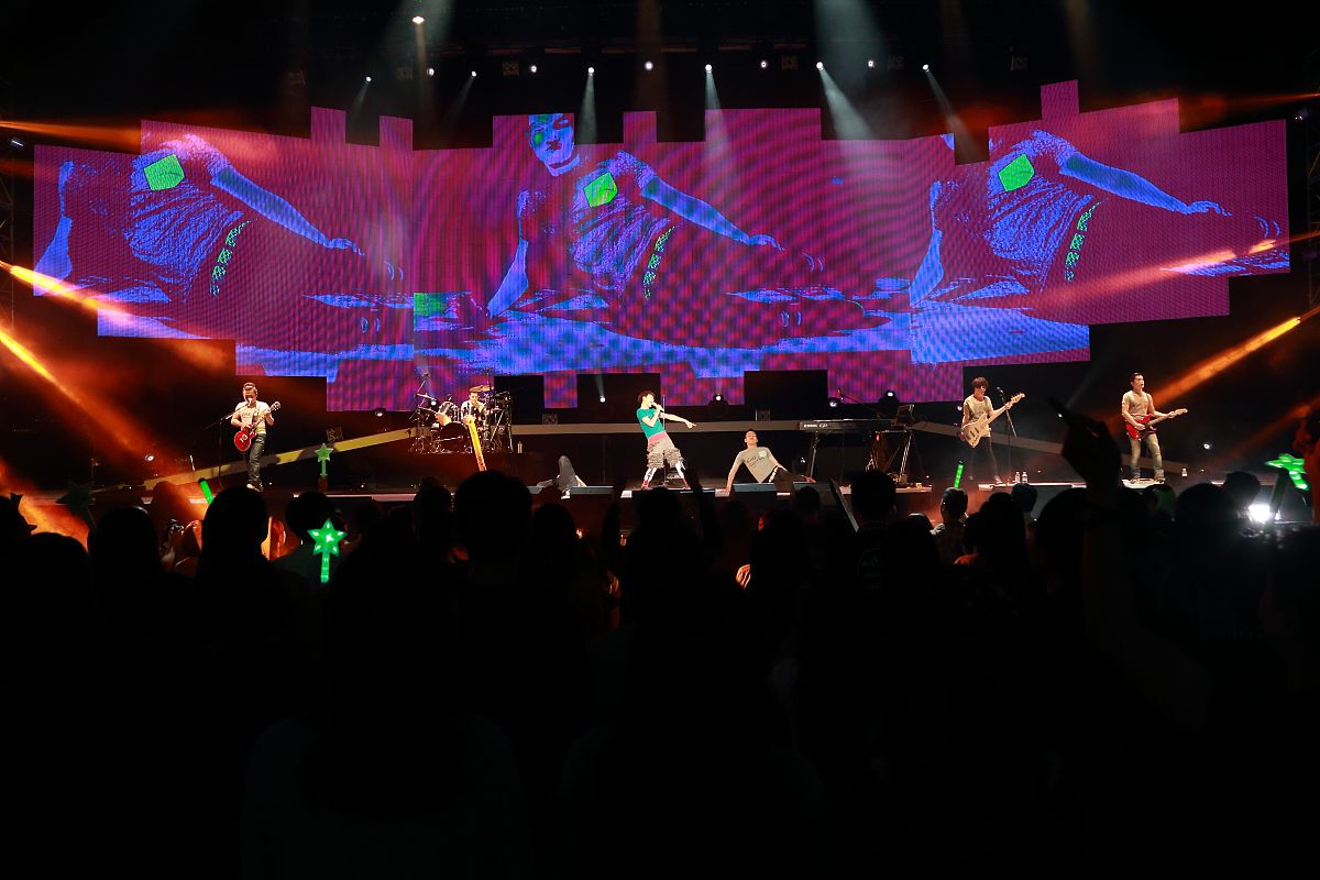 九游娱乐登录-赛地聚焦——法甲清晨热度飙升，亚特兰大扳平良机，引发热议，团队化学反应显著的简单介绍